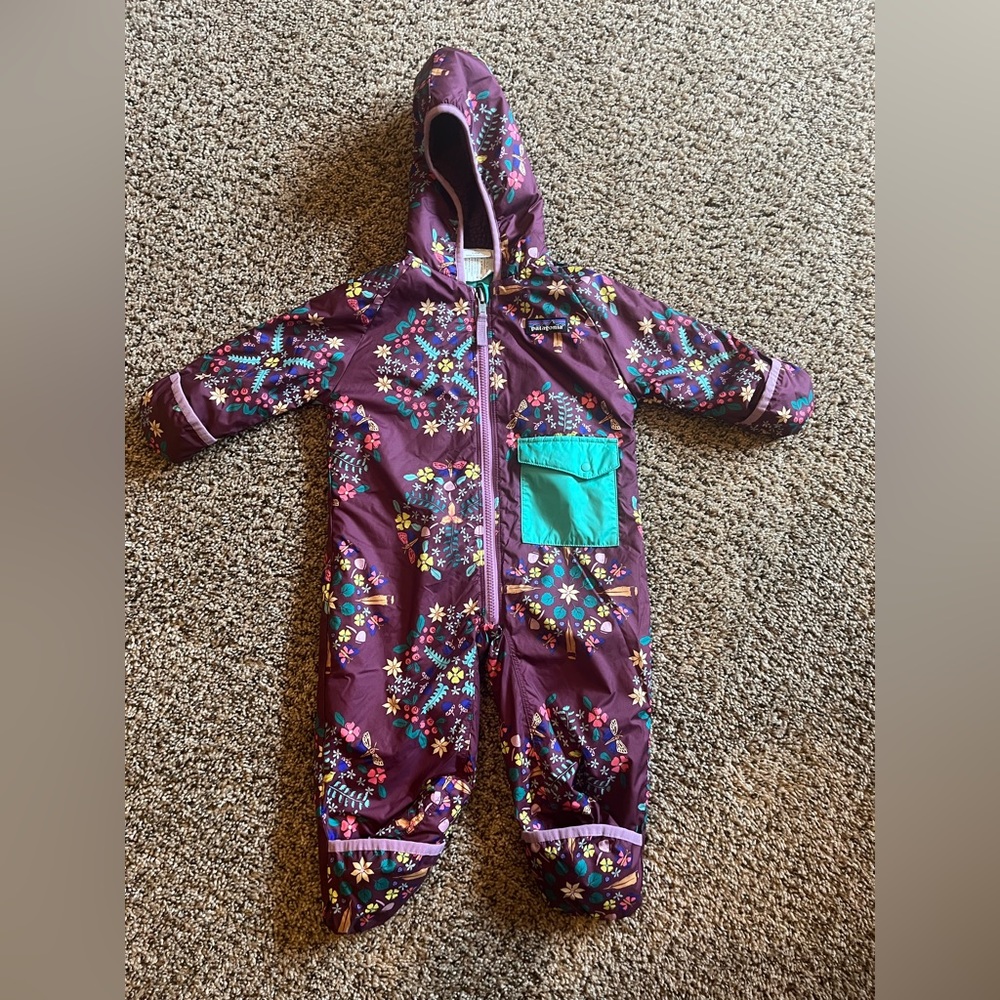 Infant Reversible Puff-Ball Patagonia snow suit